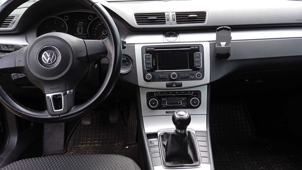 Volkswagen Passat B7 2,0 TDI z małym przebiegiem