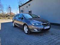 Opel Astra Bi-xenon!!! Sport!!! Hak!!! Podgrz kier+ fotele!!!