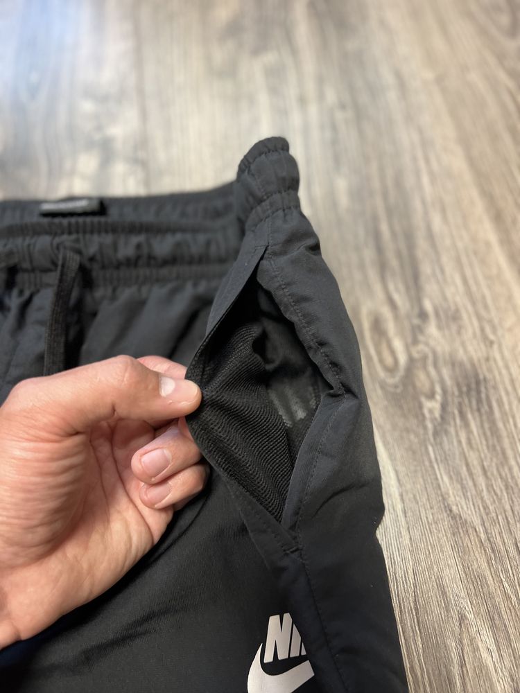 Спортивные штаны Nike NSW Tech Fleece