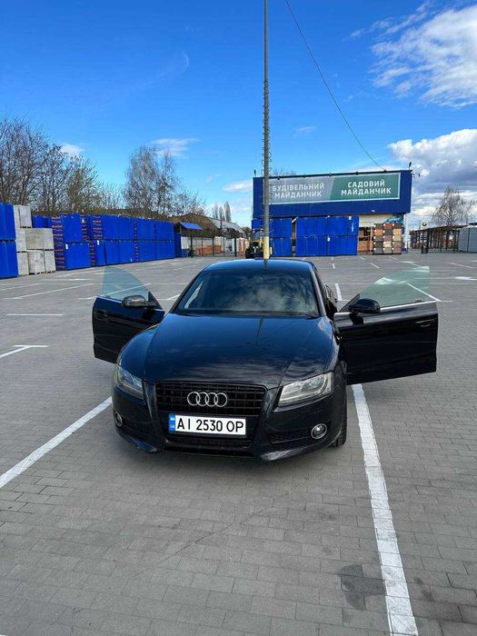 продам Audi A5 Sline