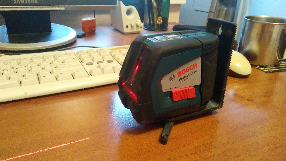 Лазерний нівелір Bosch GLL 2-45