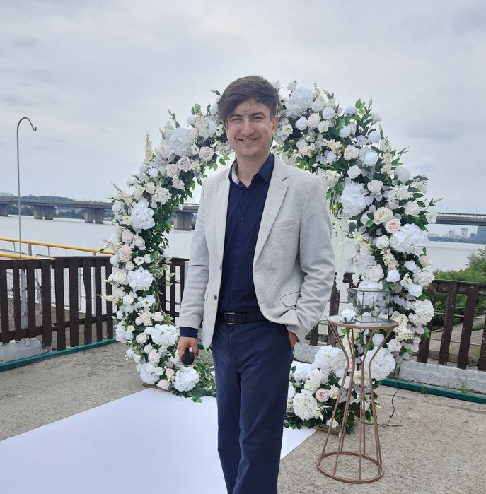 Ведучий Діджей на корпоратив. Музикант Баяніст Акордеоніст на свято