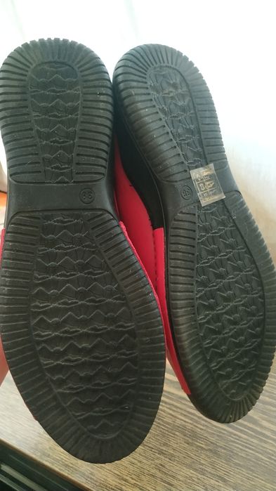 Кожаные красные кроссовки Spring Step Yana Shoes 38