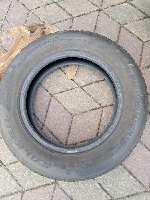 komplet opon zimowych Falken Eurowinter 185/65R15
