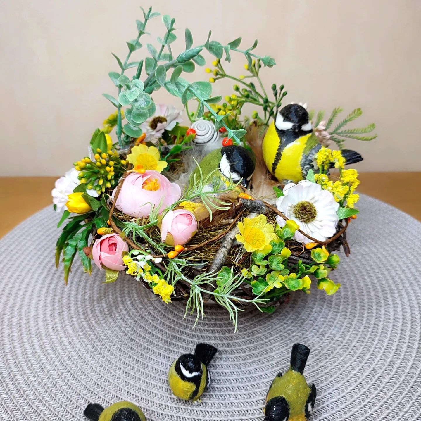 Великодня весняна композиція Великодній вінок венок декор купить