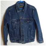 Джинсовая куртка WRANGLER Authentic JKT Denim Trucker Jacket. Size М