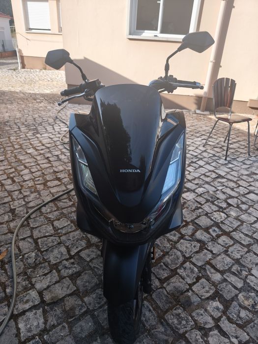 Vendo Honda PCX 2024