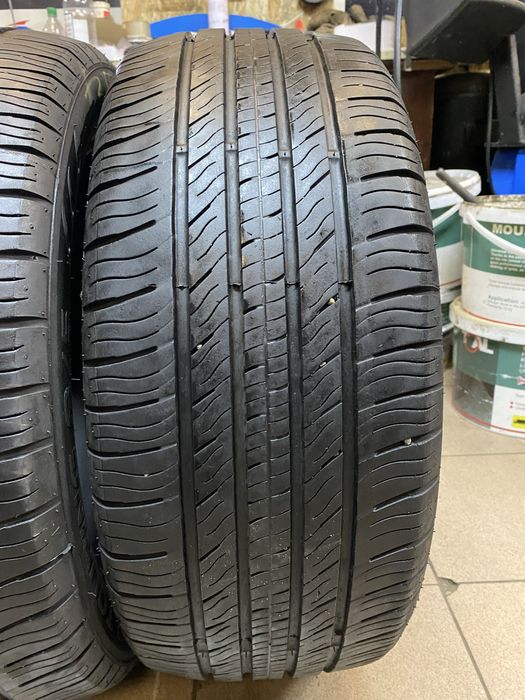 215/50/17 douglas touring a/s + GT champiro touring a/s