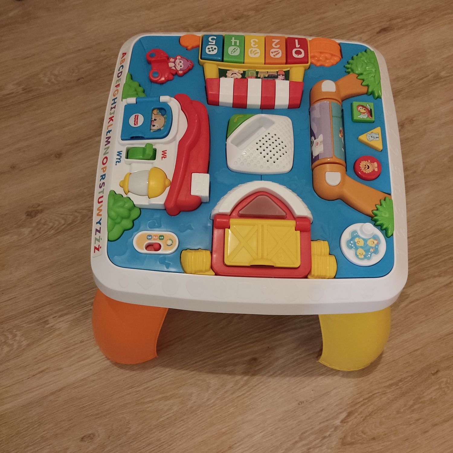 Sprzedam stolik edukacyjny Fisher Price