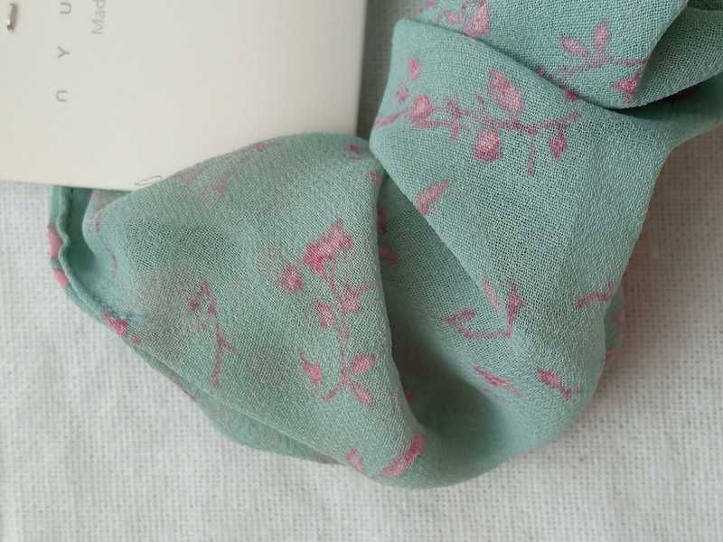 Nowa Gumka do włosów frotka Scrunchie turkusowa w kwiatki Nyu Nuy