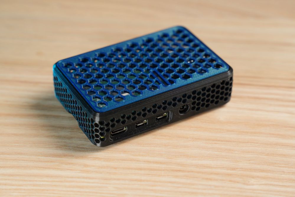 Raspberry Pi 4B – 2GB RAM + obudowa + karta 16GB