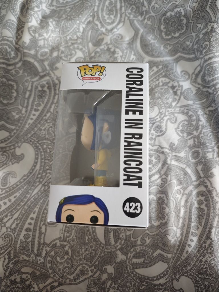 Coraline Raincoat Funko pop Nova