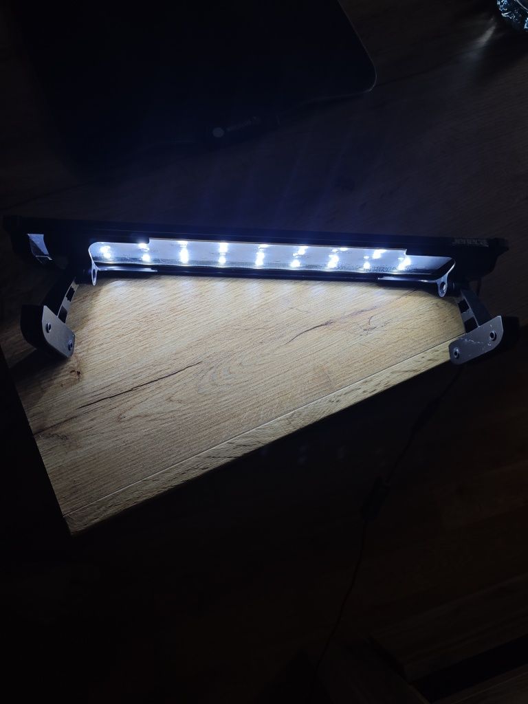 Lampka ledowa do akwarium belka Jeneca