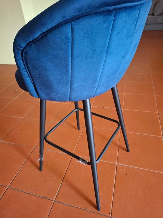 Bancos altos estufados