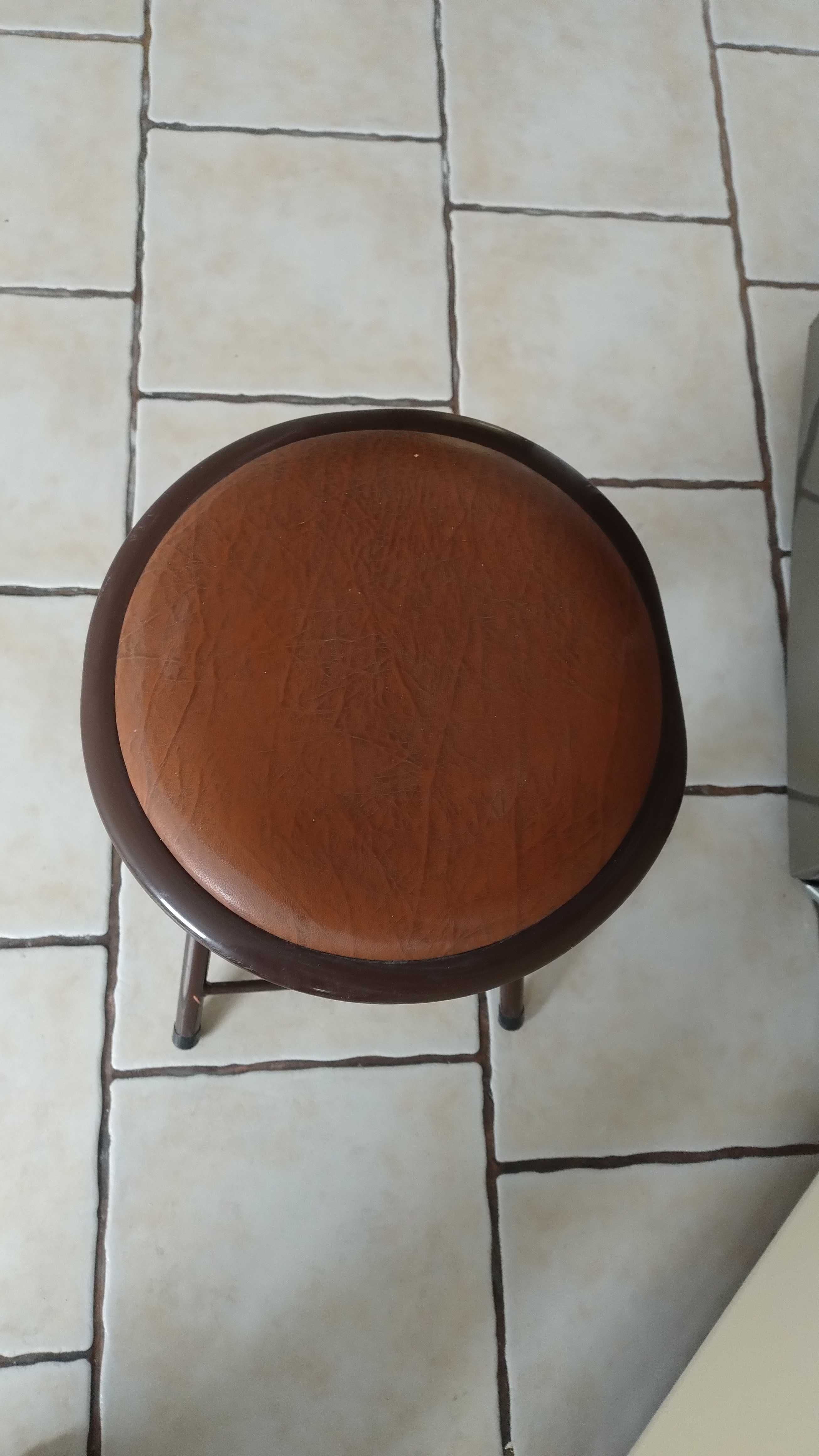 Sprzedam taboret okrągły