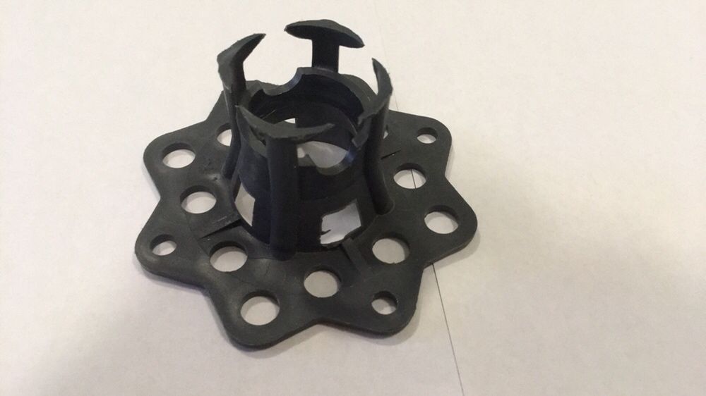 Подставки для арматуры - фиксаторы защитного слоя арматуры. Завод.