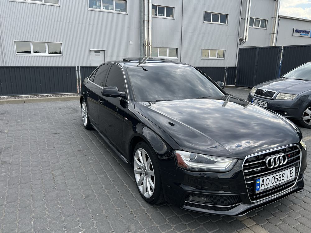 Продається Ауді А4B8 S-Line 2014 року