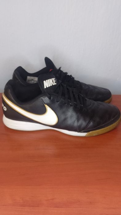 Футзалки Nike Tiempo 40 Розмір 25 см