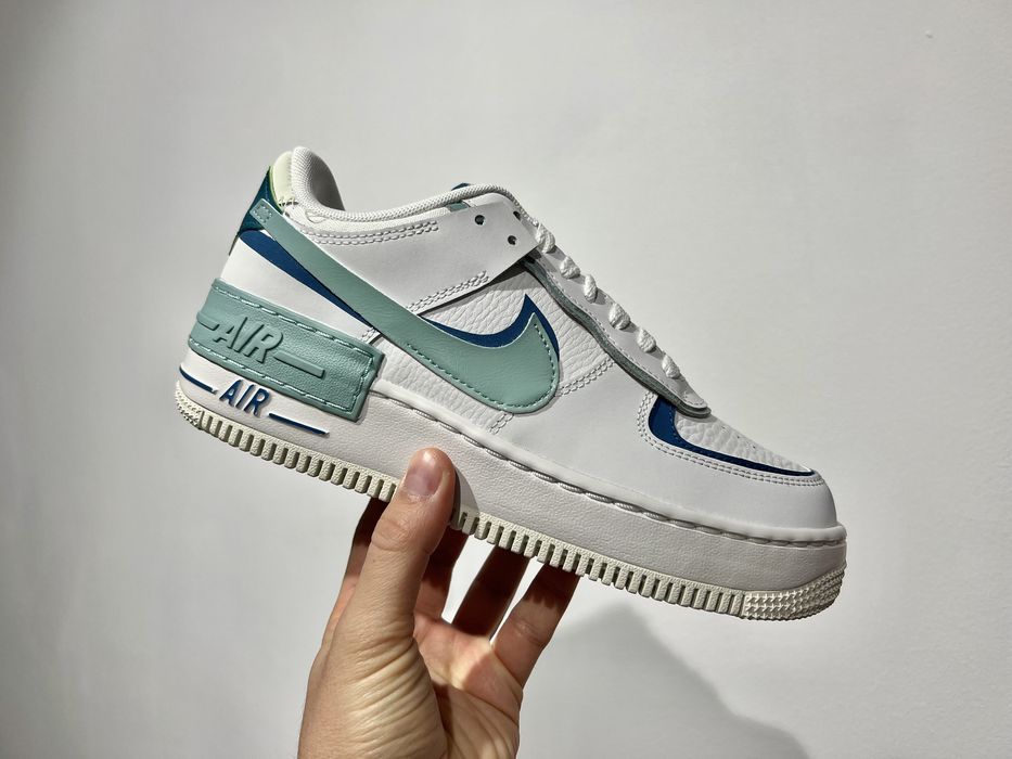 Кросівки Nike W Air Force 1 Shadow DZ1847-101