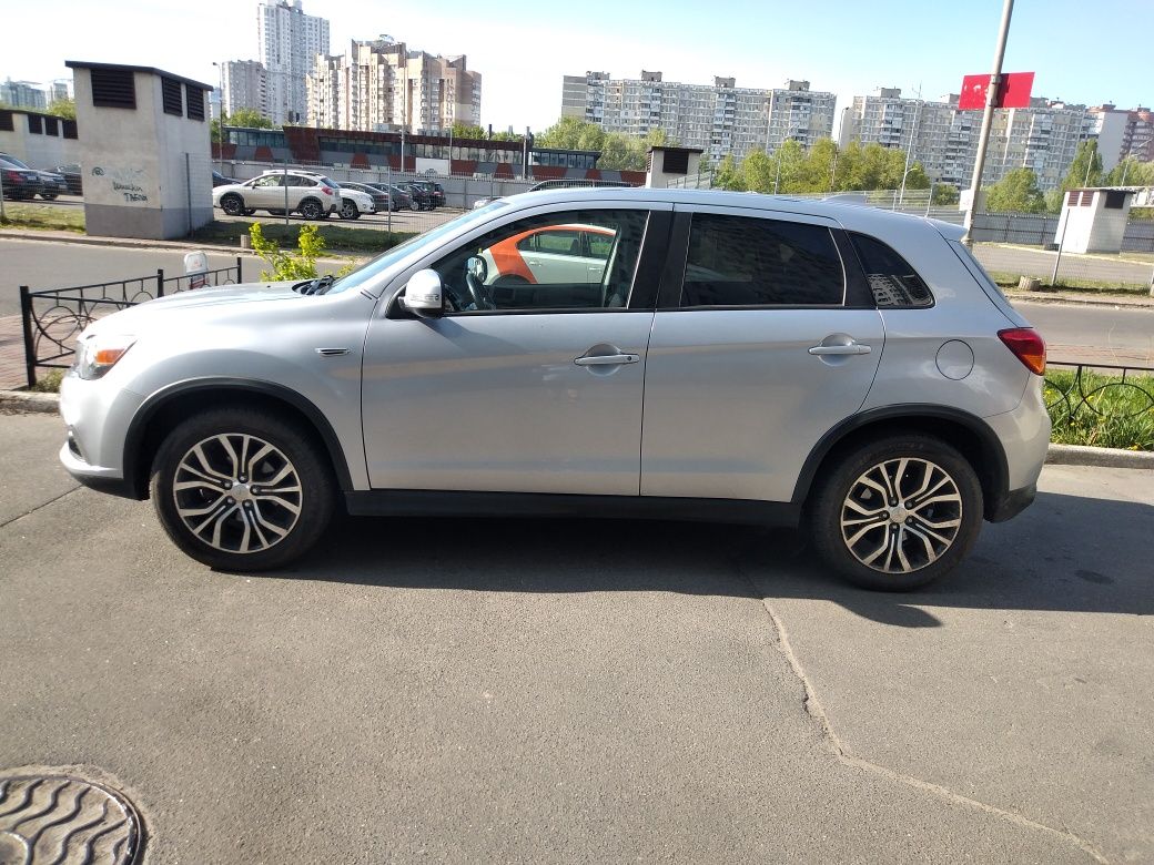 Mitsubishi Outlander sport