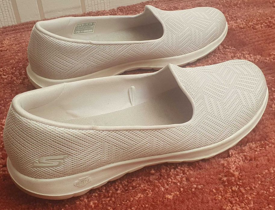 Buty Skechers Go Walk Lite Sweet Gal r. 39 | Jak nowe