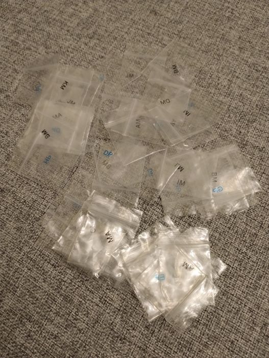 Torebki woreczki strunowe 3x3 cm 40 szt.