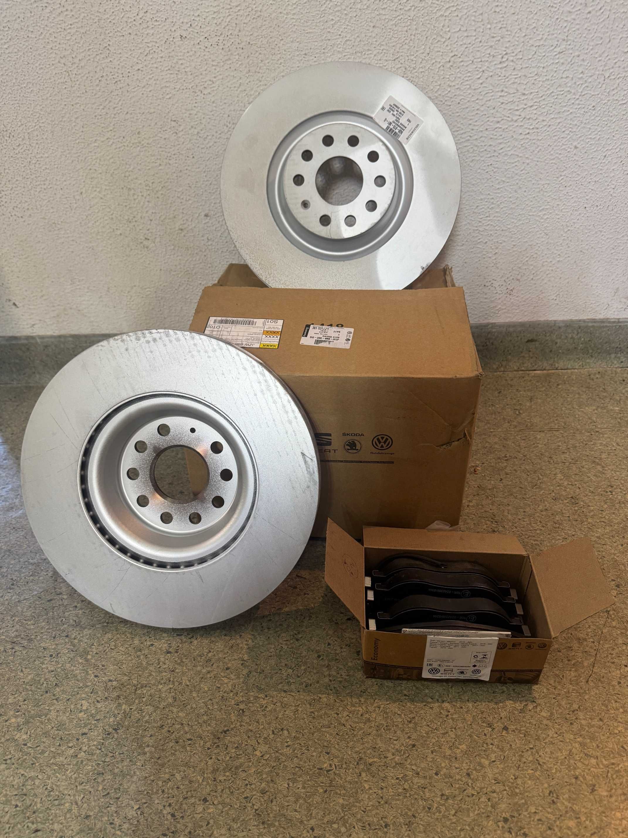Tarcze i klocki Passat B8 BiTDI 240PS Przód 340 mm JZW 698 302 DG
