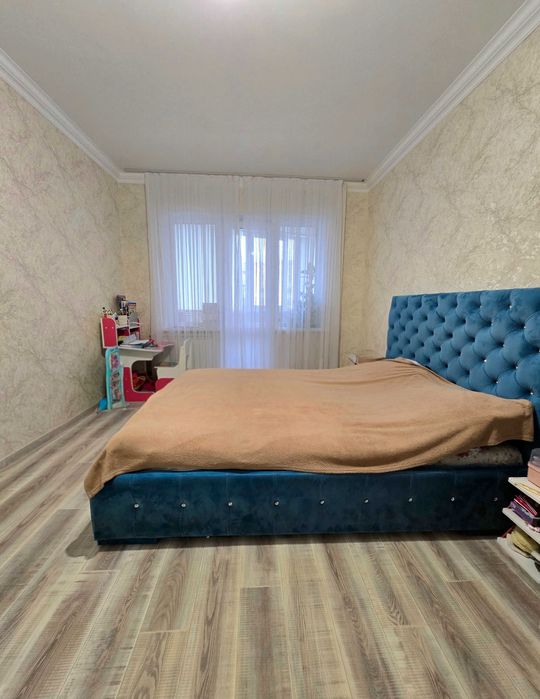 Продаж 3-х кімнатної квартири з Автономним опаленням (Піщаний масив)