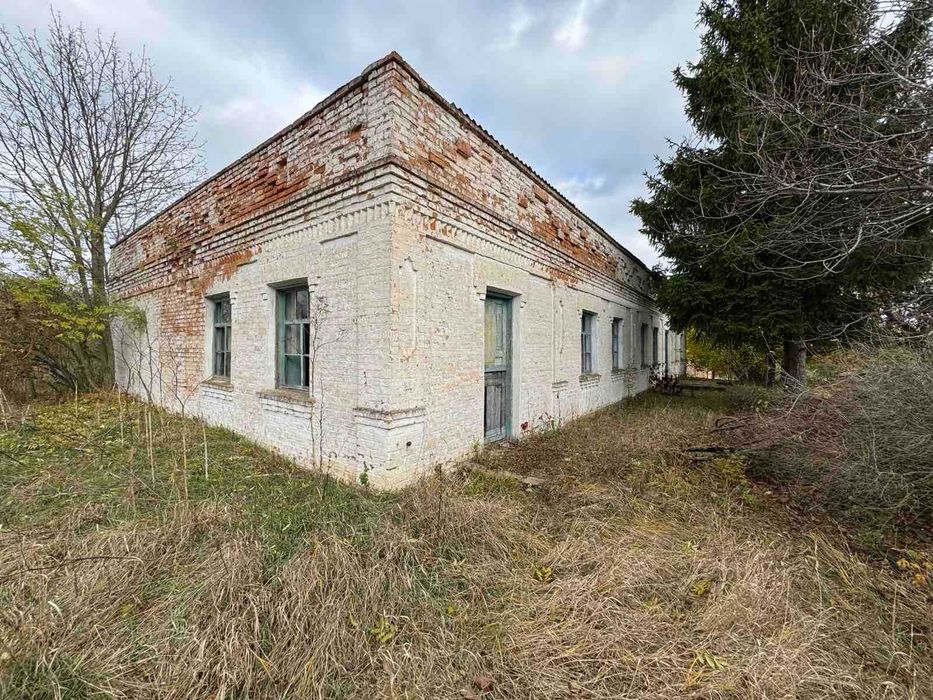 Нежитлова будівля 265,1 м2, 0.08 га, Мурзинці,  вул. Шестопала 8-А