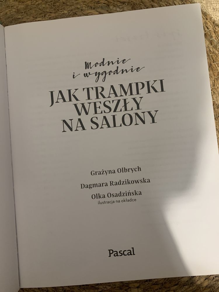 Jak trampki weszly na salony