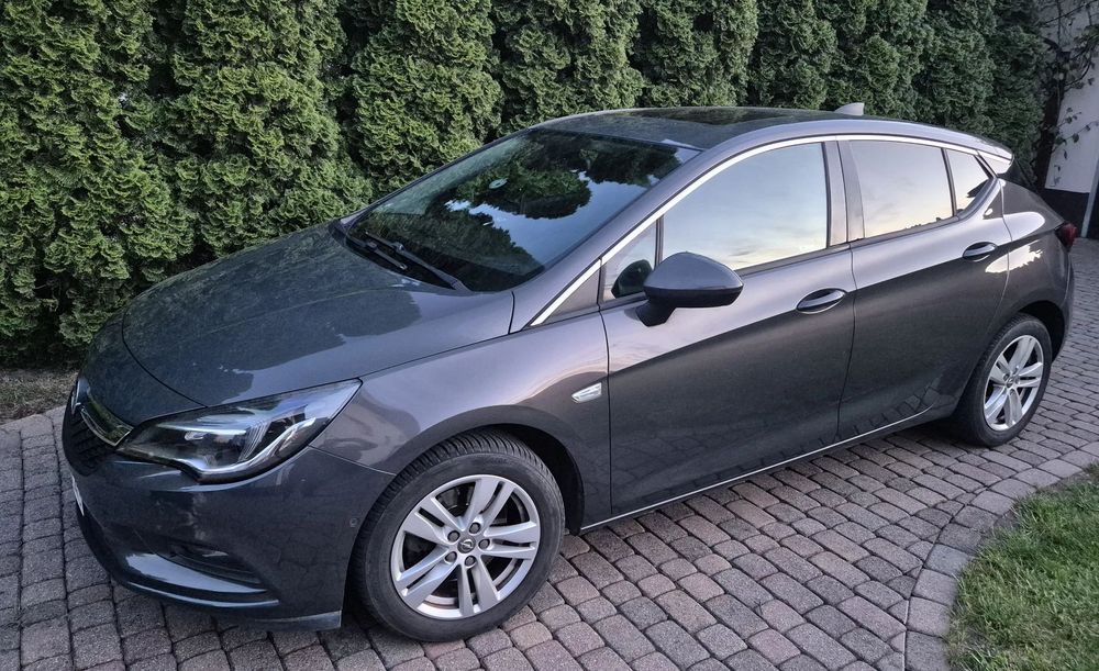 Opel Astra Opel Astra 1.6 CDTI Innovation