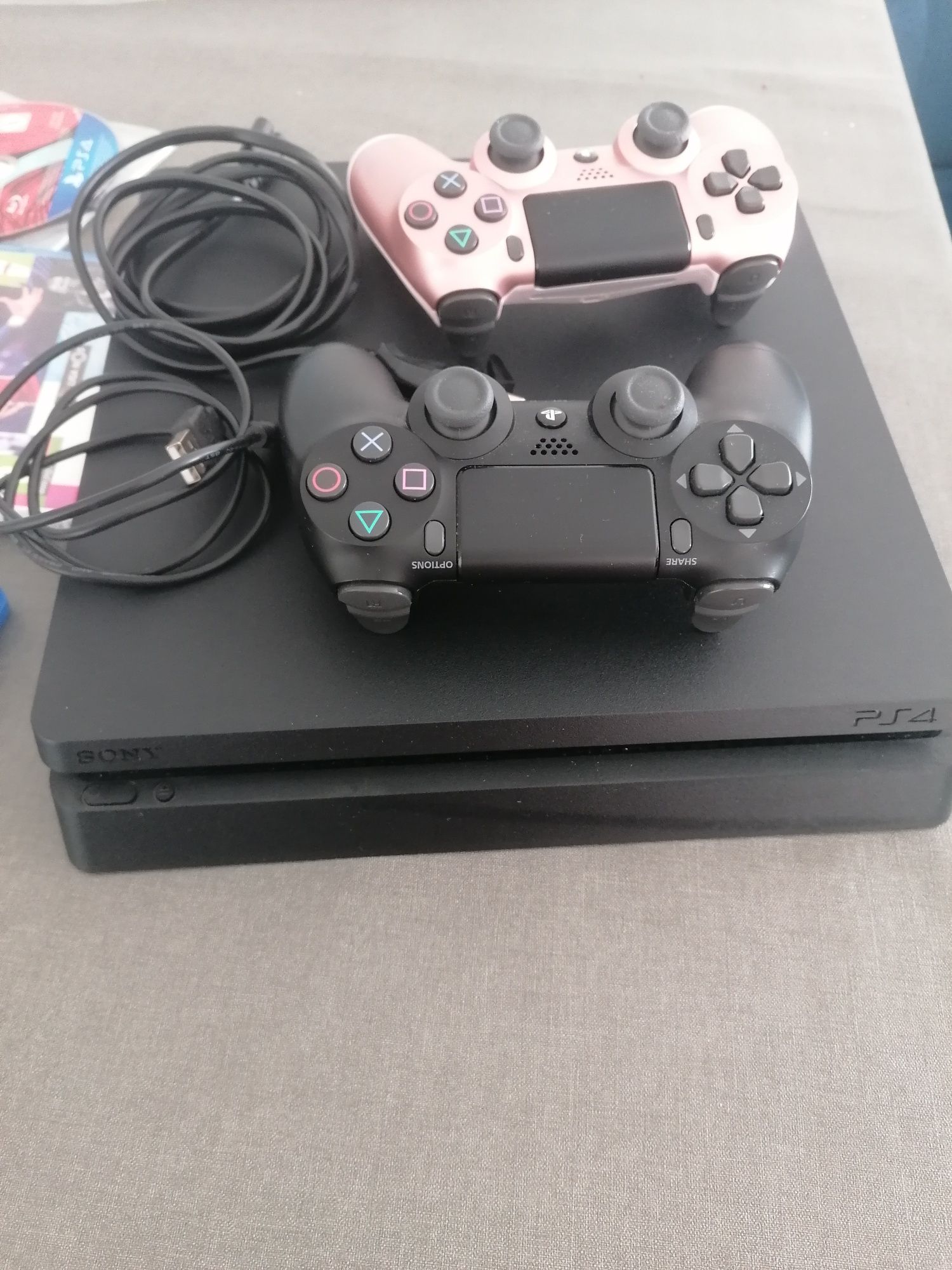 PS4+2comandos+2jogos