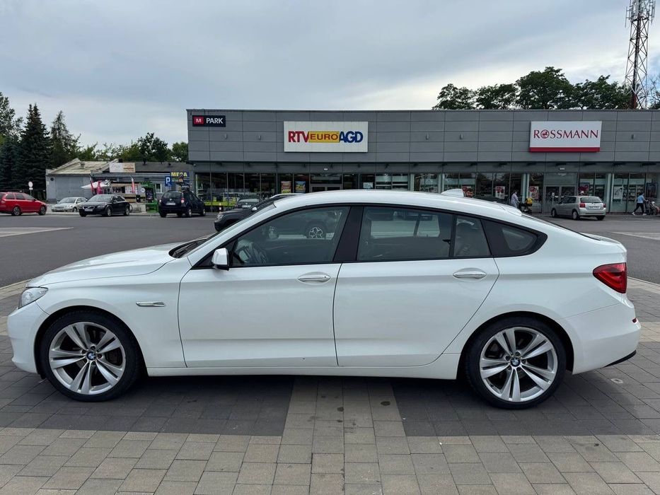BMW 5GT BMW 5GT F 07 3.0 D Xdrive