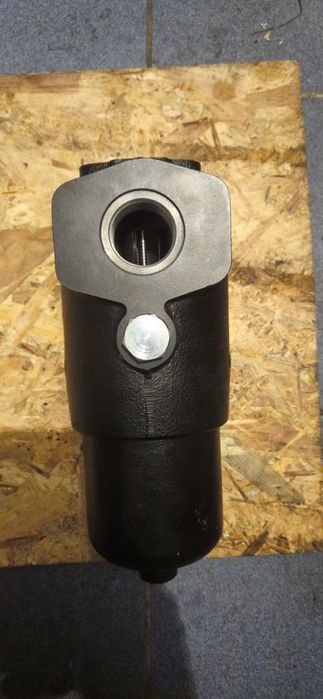 Nowy filtr obudowa  ciśnieniowy Donaldson P766430