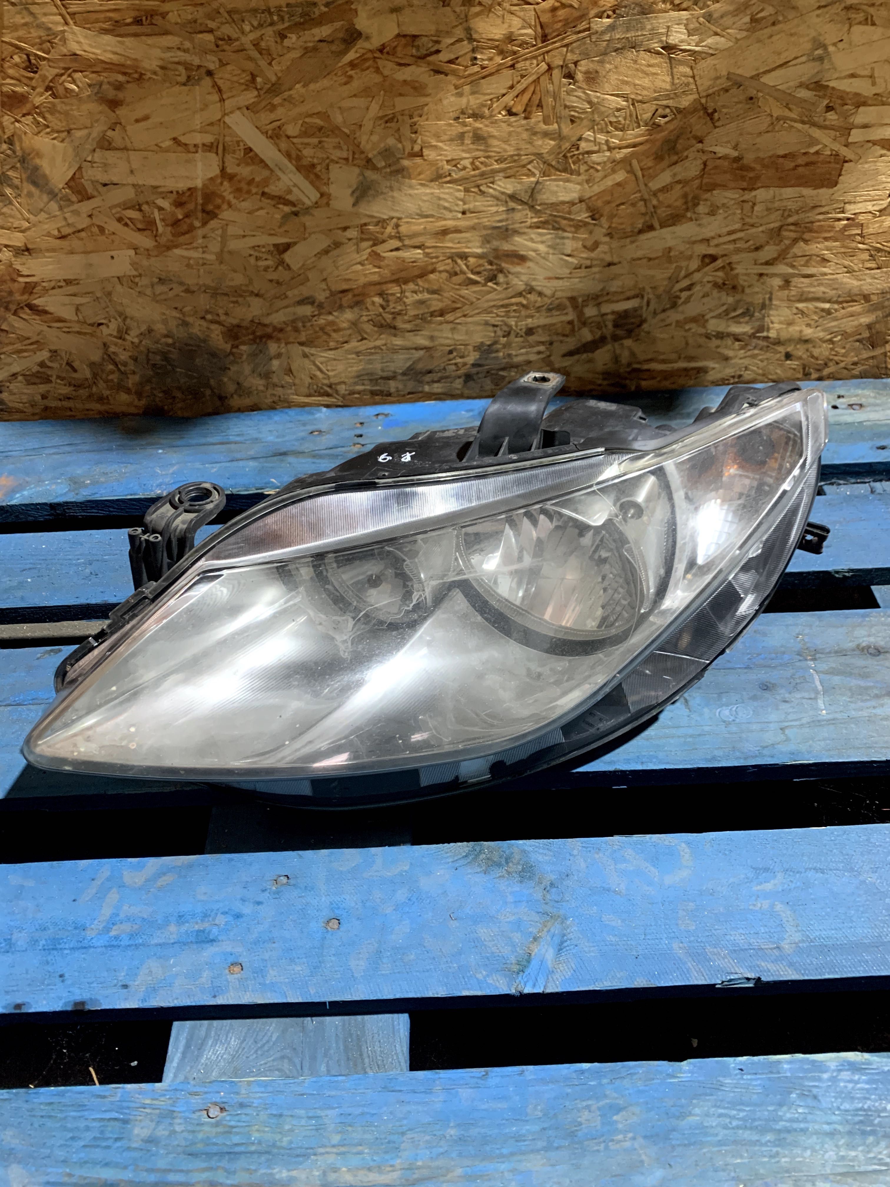 Farol Esquerdo Seat Ibiza 6J