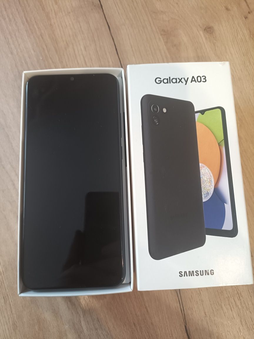 Samsung Galaxy A03 sprawny w bardzo dobrym stanie