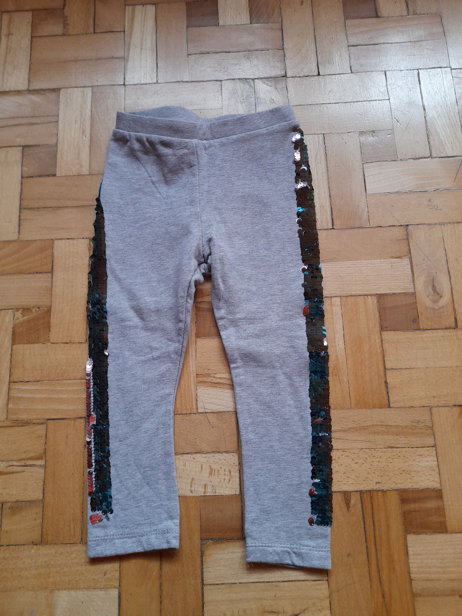 Płaszcz 2 sztuki + legginsy