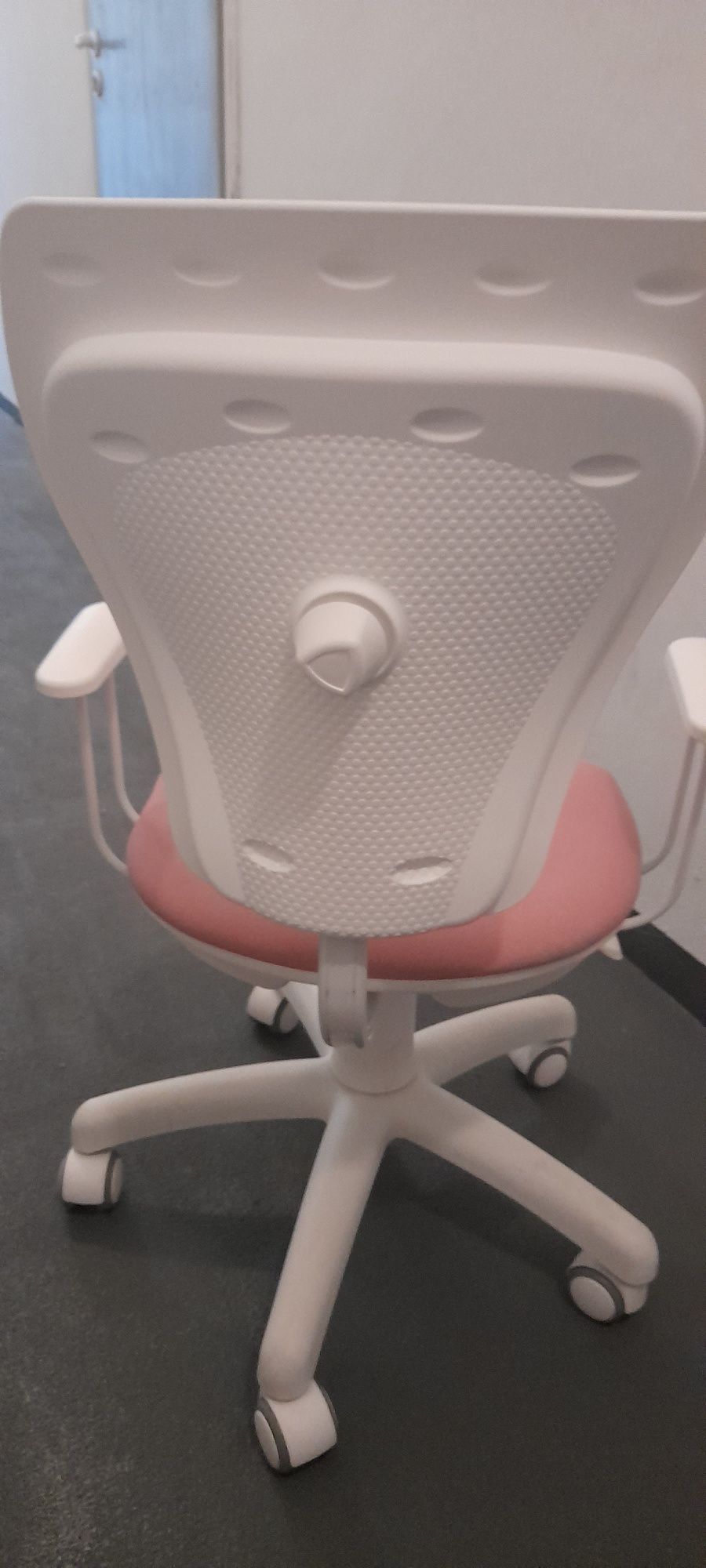 Krzesło Ministyle White Kotek w kocyku