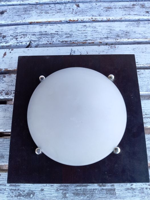 Sprzedam plafon kolor wenge.