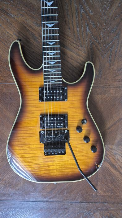 Срочно! Електрогітара Schecter Sunset Extreme FR