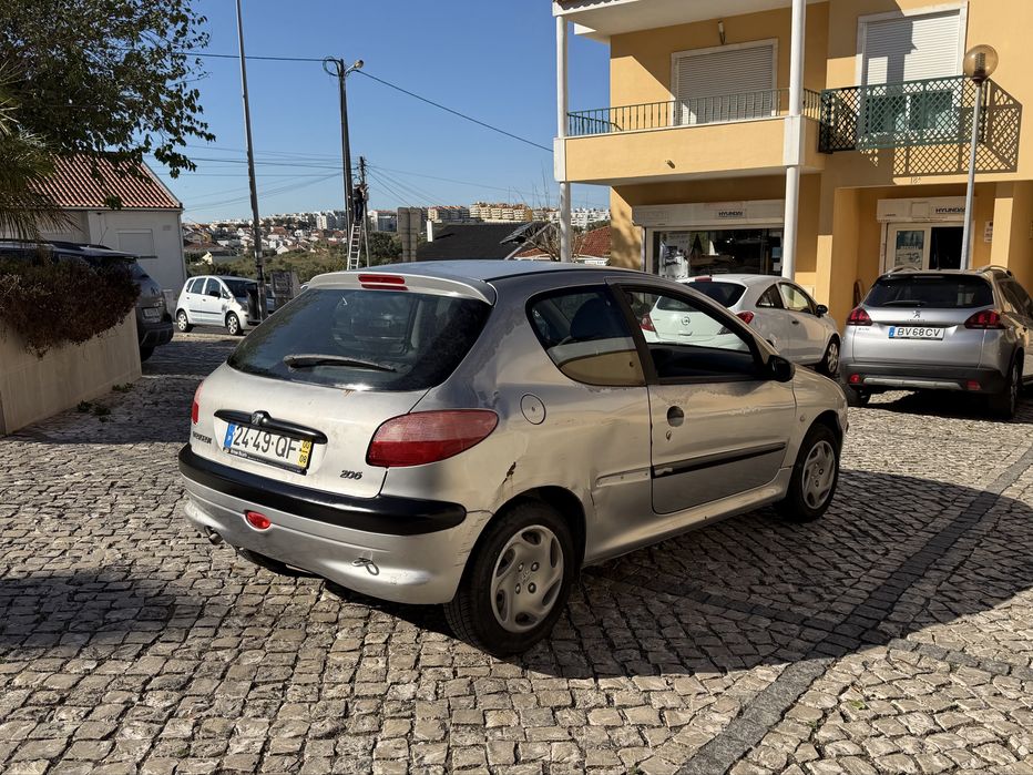 Peugeot 206 1.1 gasolina
