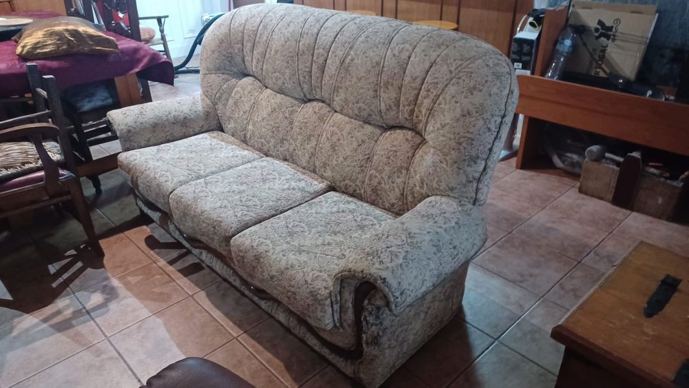 Sofá  com cama de casal
