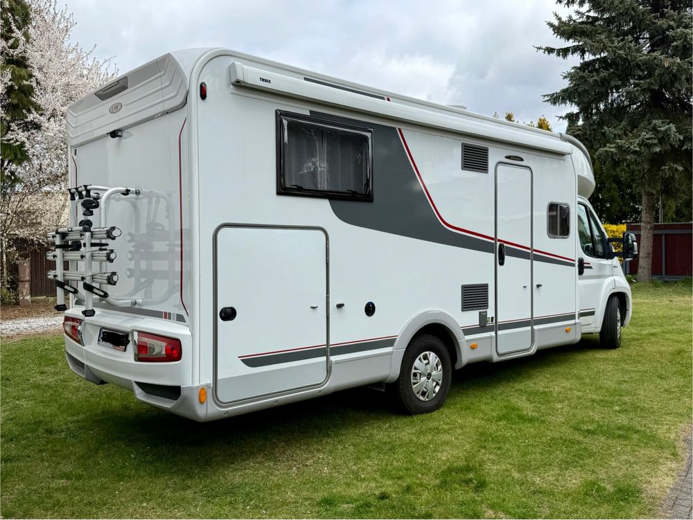 Wypożyczalnia kamperów wynajem kampera camper półintegra