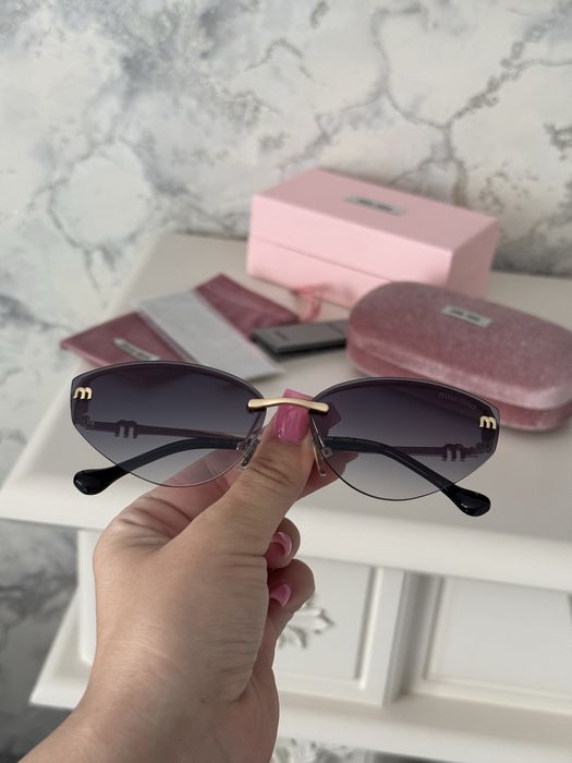 солнцезащитные очки Miu Miu полный комплект класика