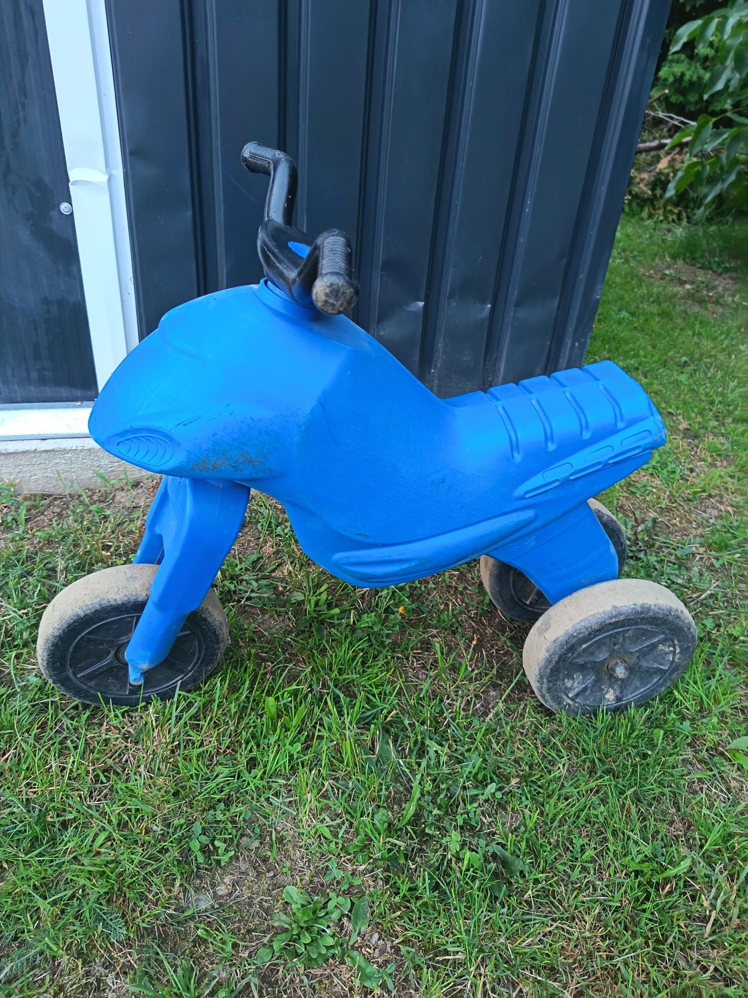 Motor jeździk dla dzieci
