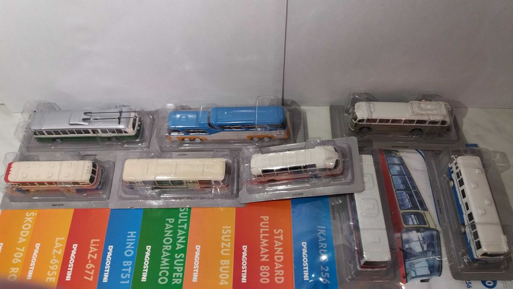 Autobus Ikarus 256/Skoda/Liaz/Sultana/Laz/Isuzu/Standard Pullman/Hino