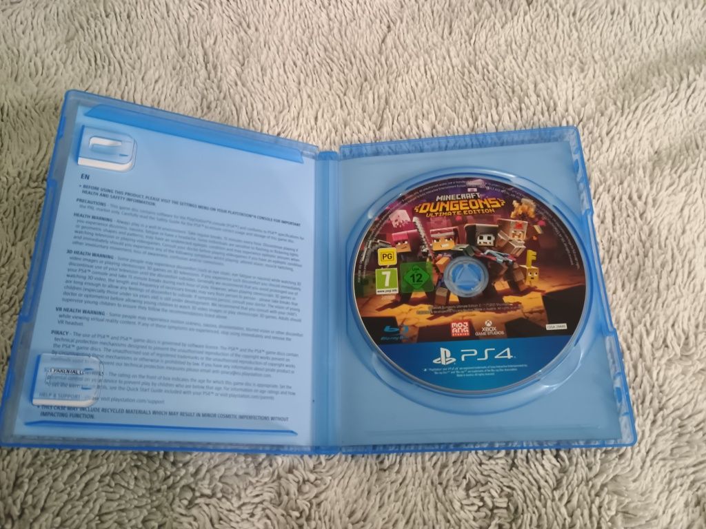 Minecraft Dungeons PS4