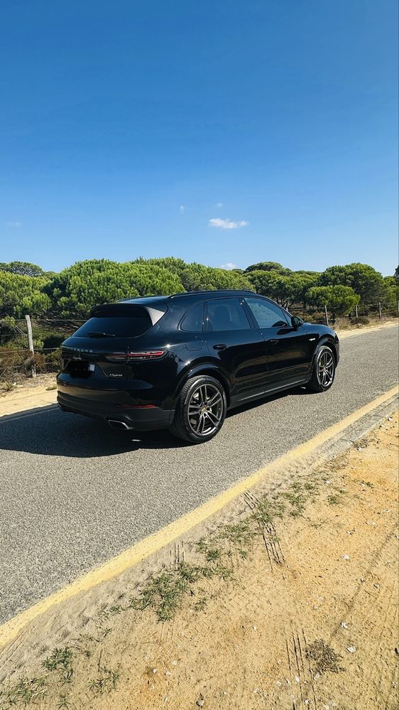 Porsche Cayenne E-Hybrid V6 3.0 | 462cv
