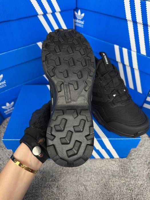 Adidas Terrex Skychaser GTX (41-46) Термо кросівки водостійкі чорні