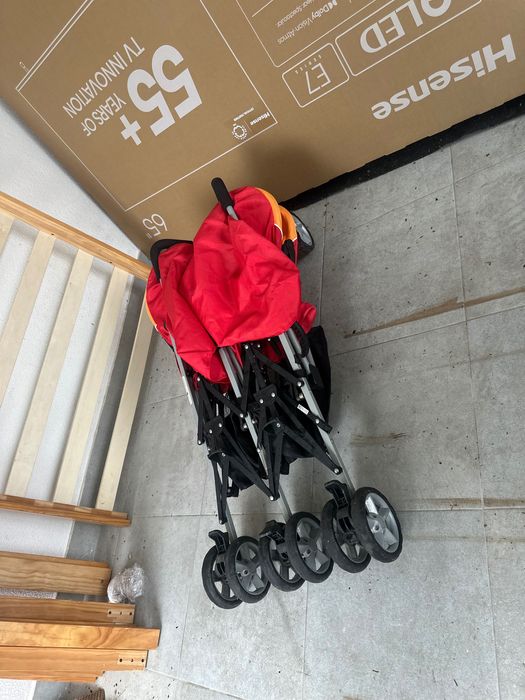 Carrinho duplo – adequado para levar no avião